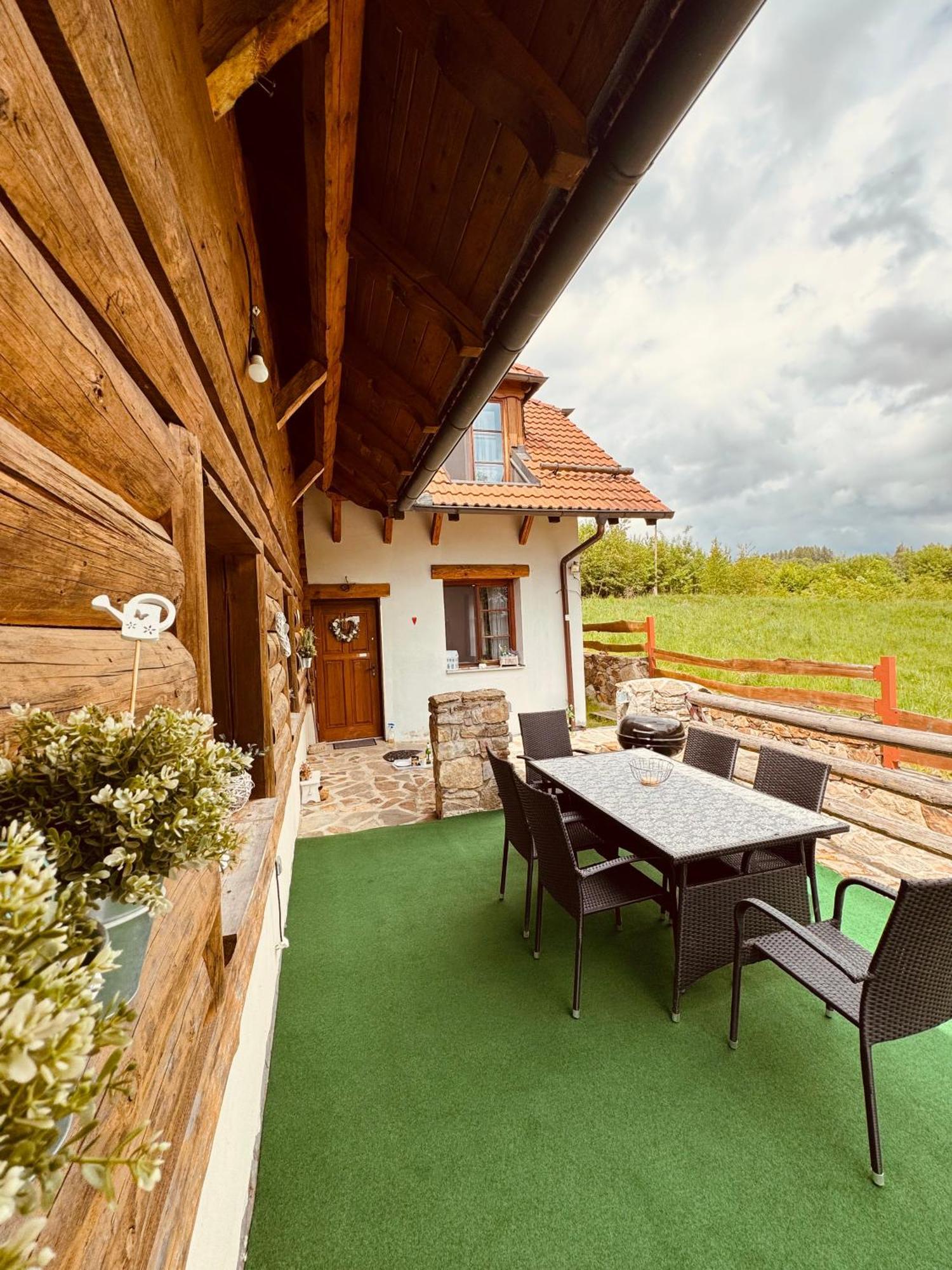 Apartmány Srub Jenišov Horni Plana Quarto foto